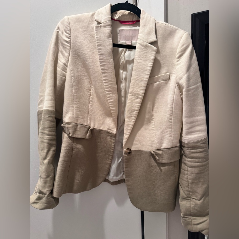 Banana Republic Cream and Tan Women's Blazer